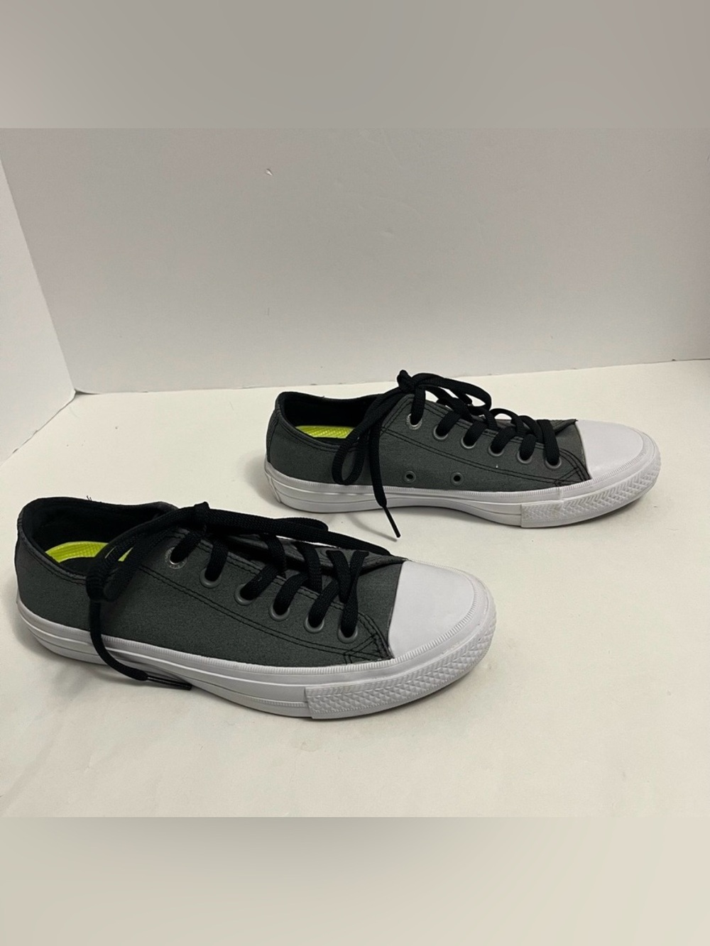 CONVERSE CHUCK TAYLOR II WITH LUNARLON LEATHER SHOES WOMAN’s 8 OR MEN’s 6